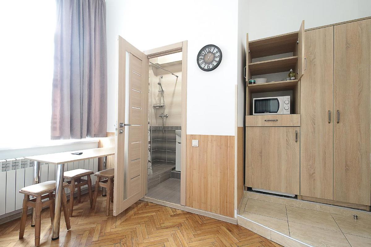 Buk Apartments On Doroshenka 29 Lviv Exterior photo